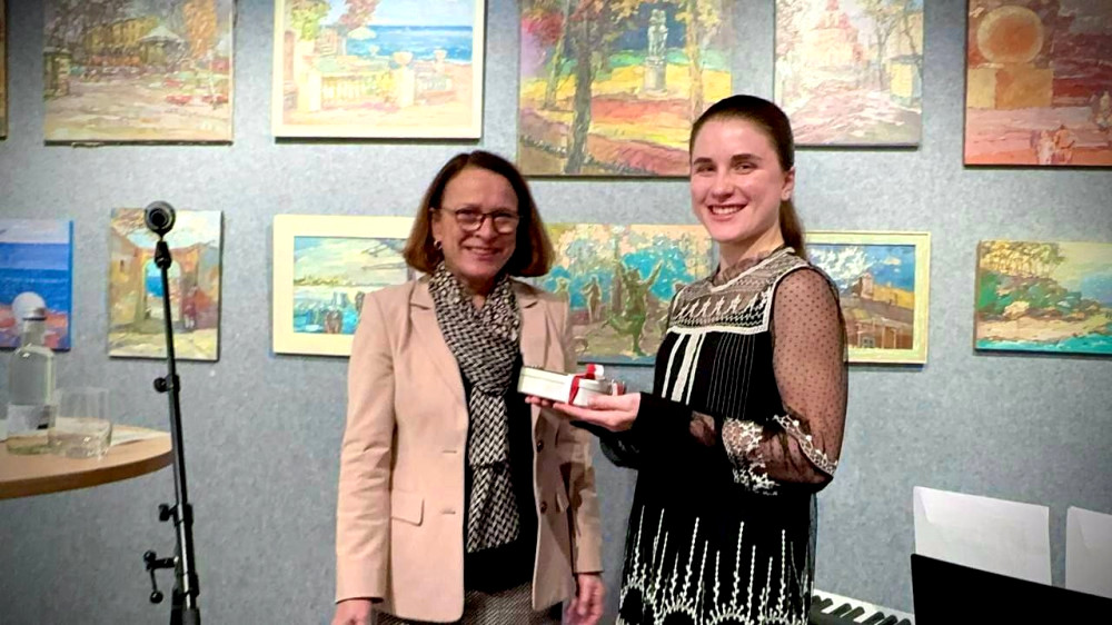 1568 image for slide