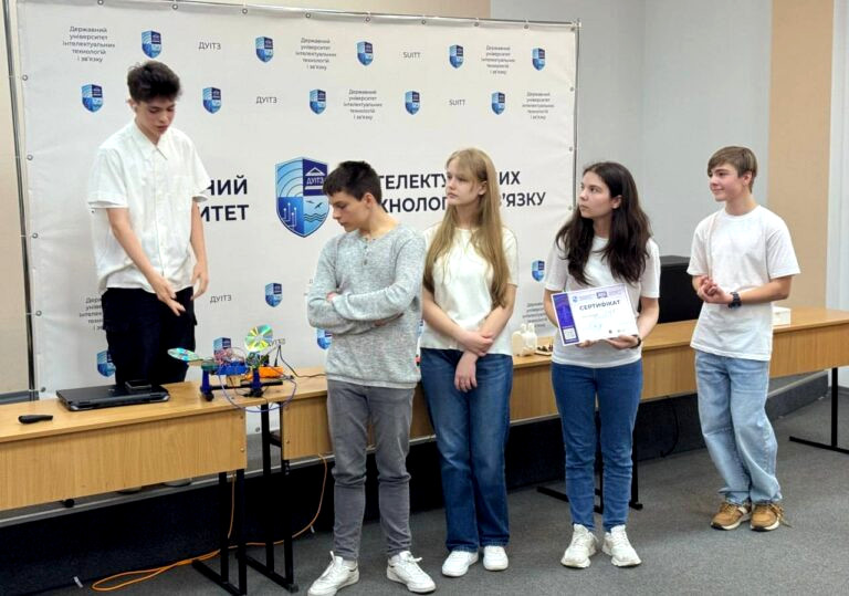 3995 image for slide