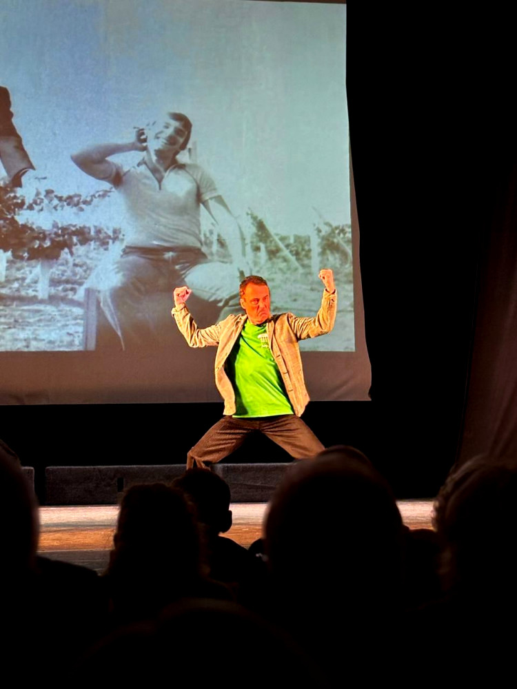 8696 image for slide