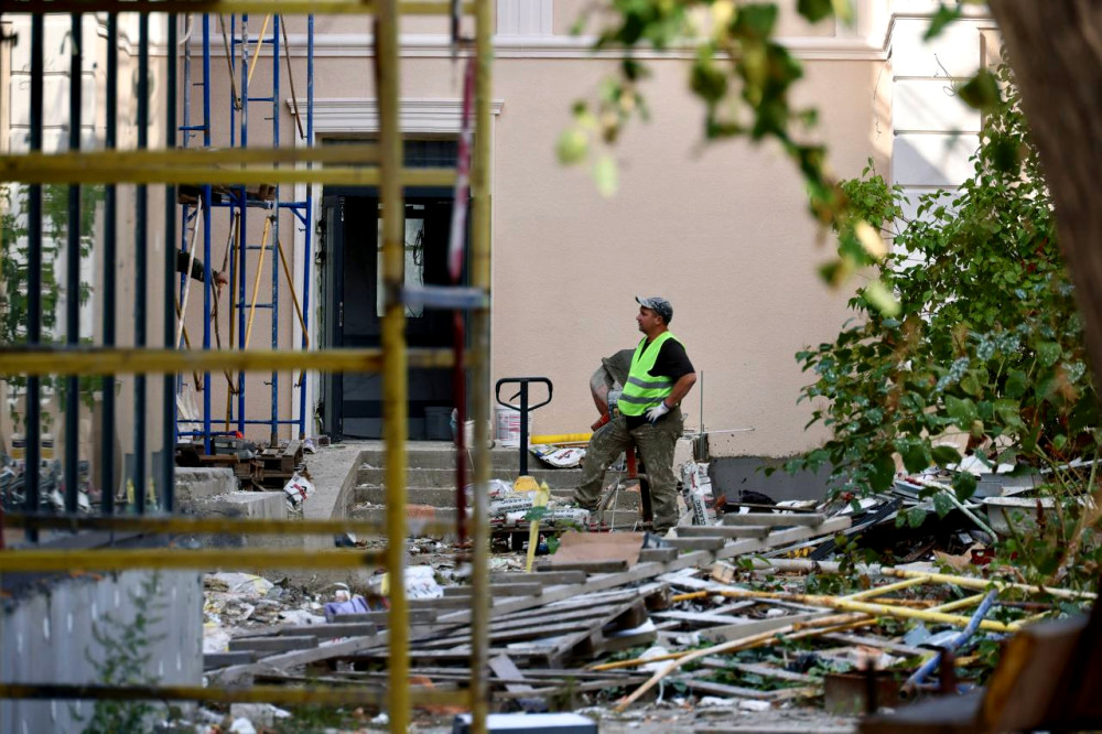 8807 image for slide