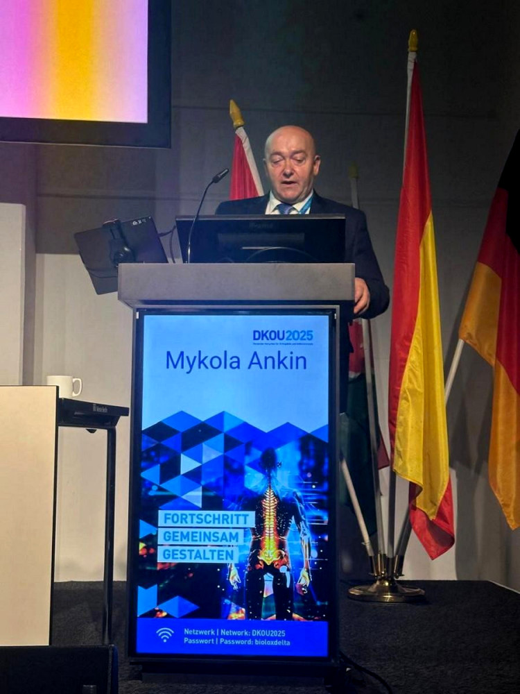 8934 image for slide