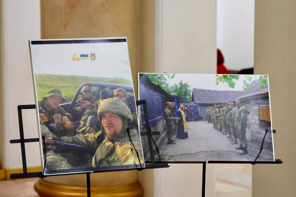 9839 image for slide