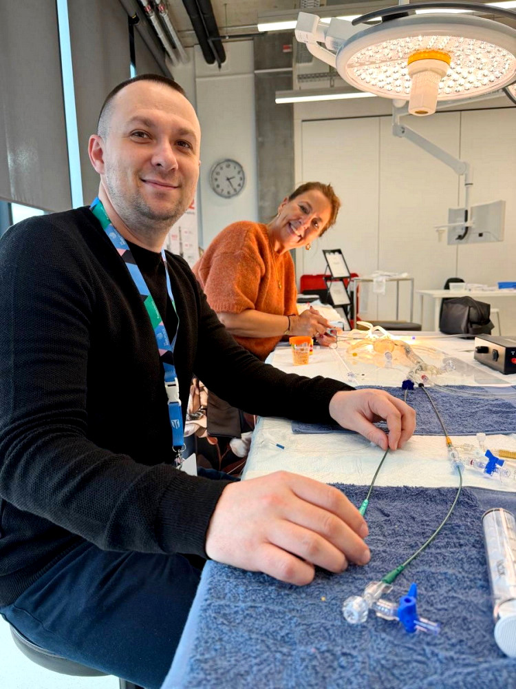 9919 image for slide