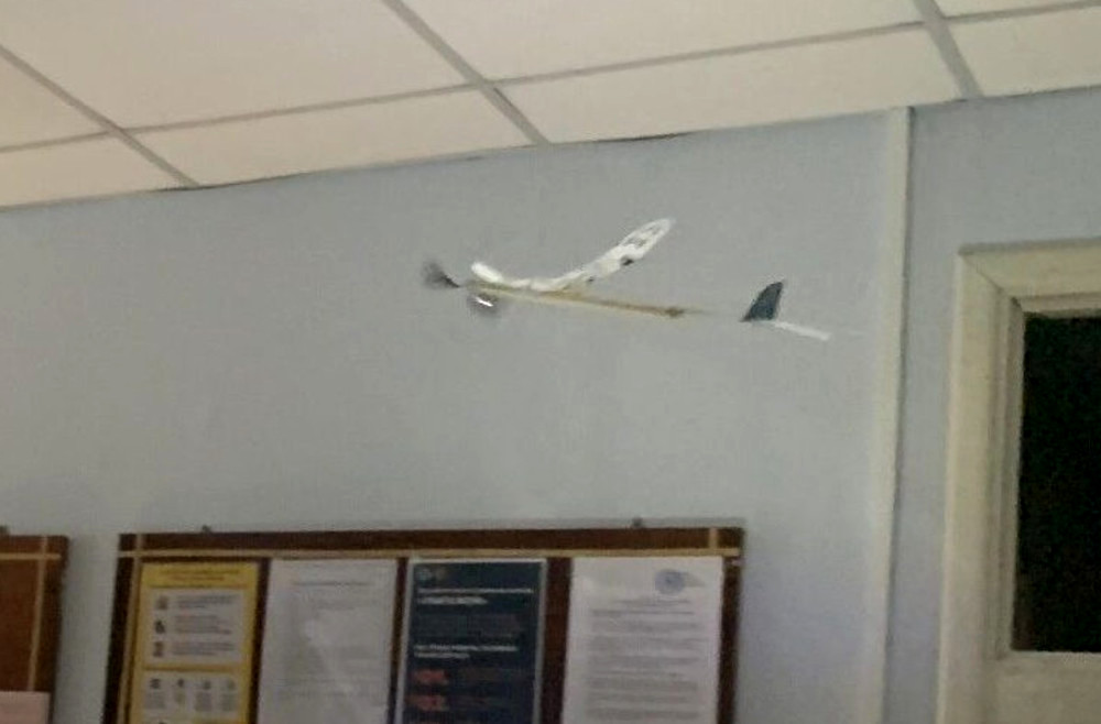 9932 image for slide